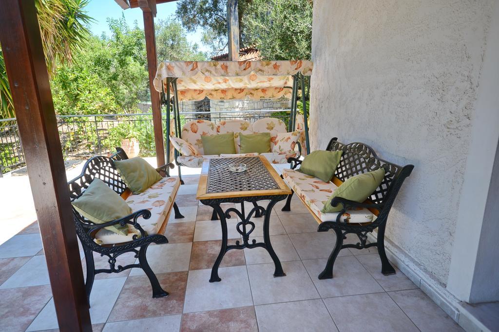 Agrielia Villa Gaios Rum bild